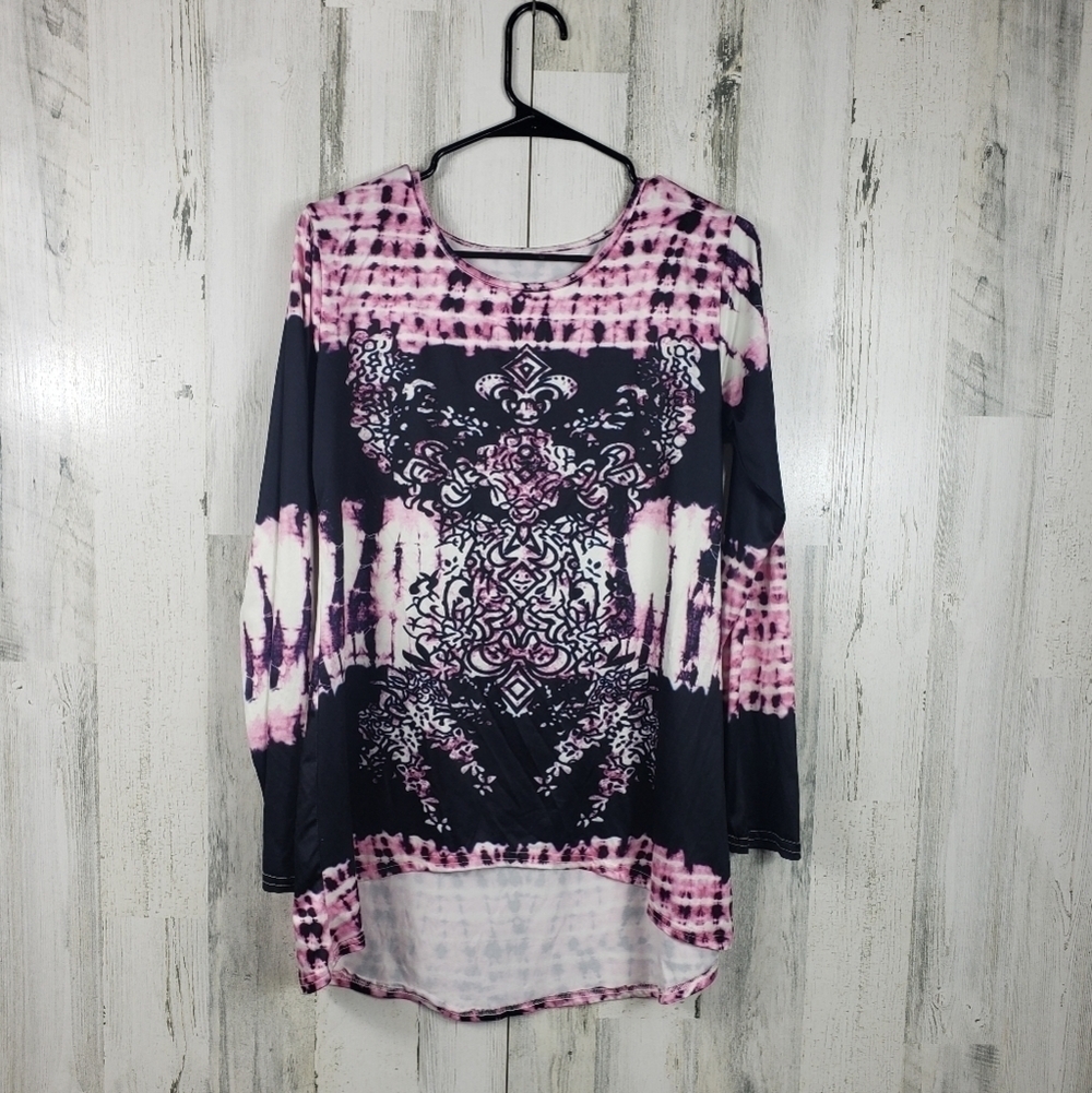 unbranded black, pink and white high low long sleeve shirt women's size M